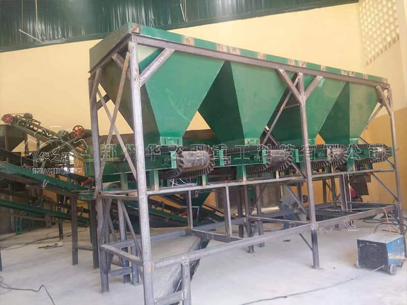 雞糞新型有機(jī)肥二合一造粒機(jī)生產(chǎn)線